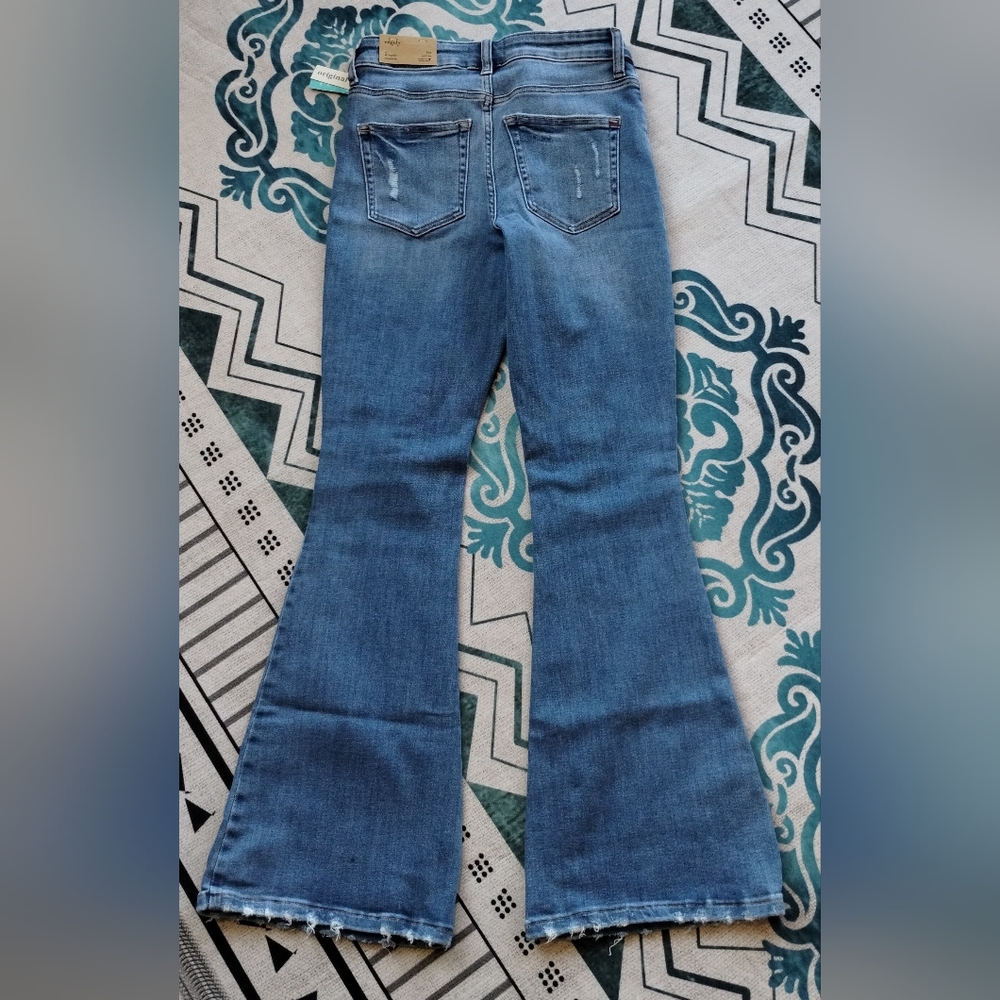NWT Edgely Mid Rise Flare Jeans In Size 2 - Picture 8 of 8